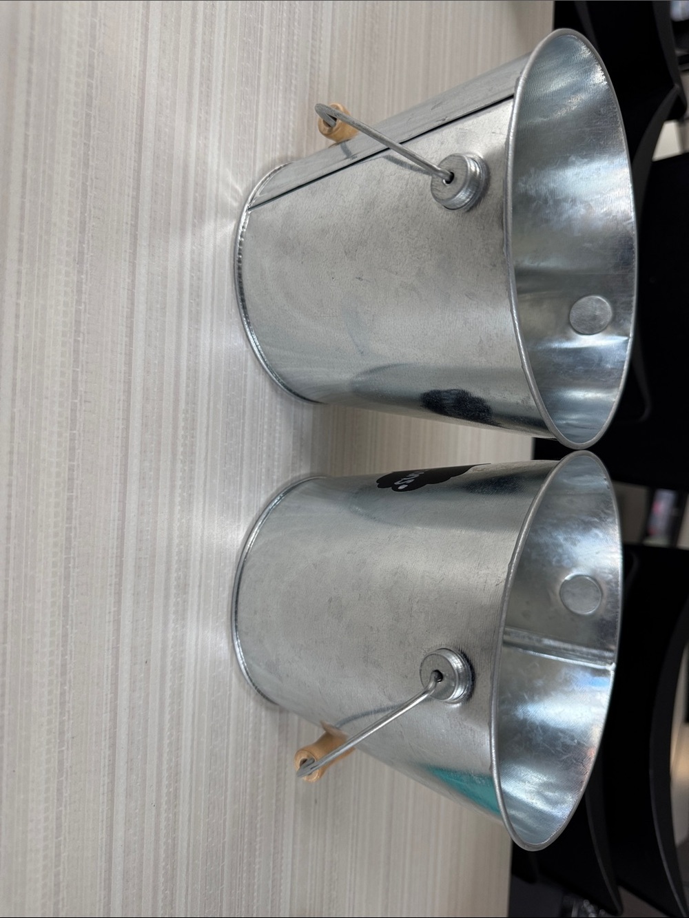 🪣 Set of 2 Galvanized Metal Buckets w/ Chalkboard Labels ✏️ - Picture 5 of 9